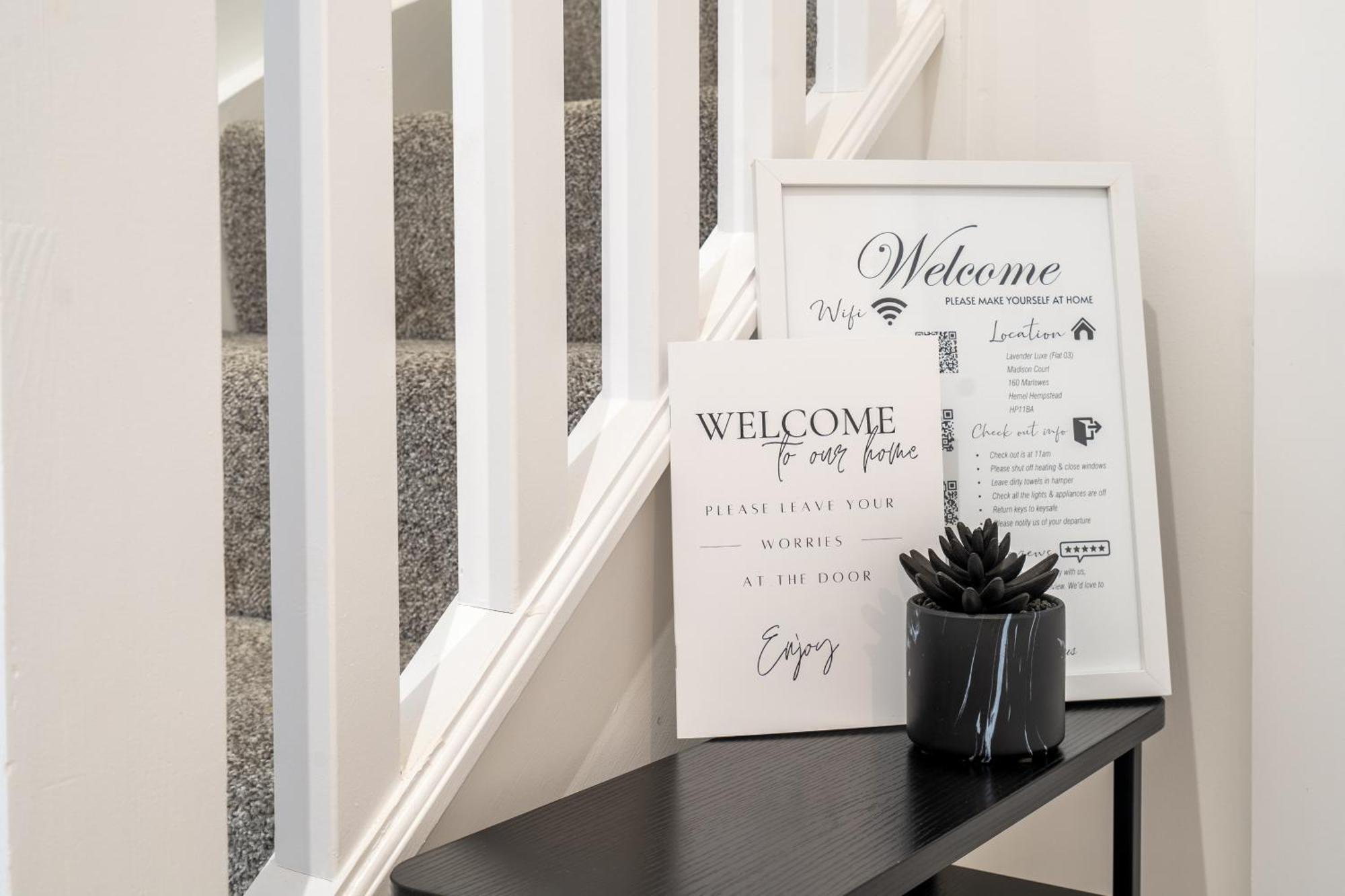 Hemel Apartments- Elite Escape Hemel Hempstead Eksteriør bilde